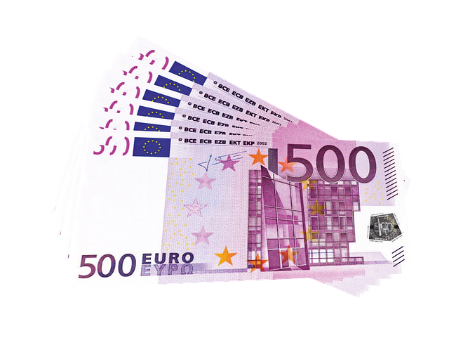 vějíř bankovek, eura